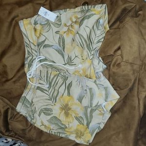 Old Navy Shorts Small TALL